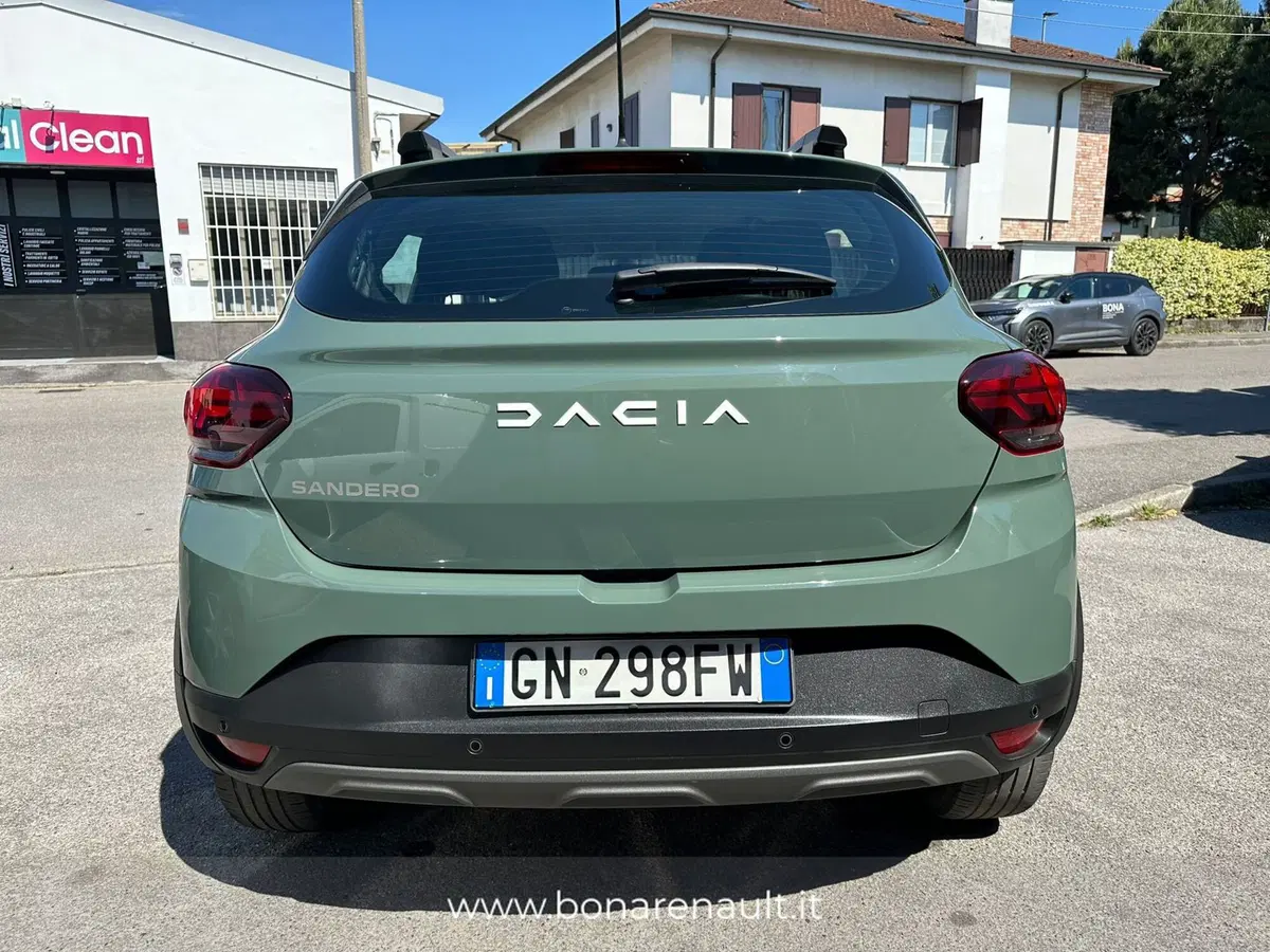 Dacia Sandero usata a Monza e Brianza (5)