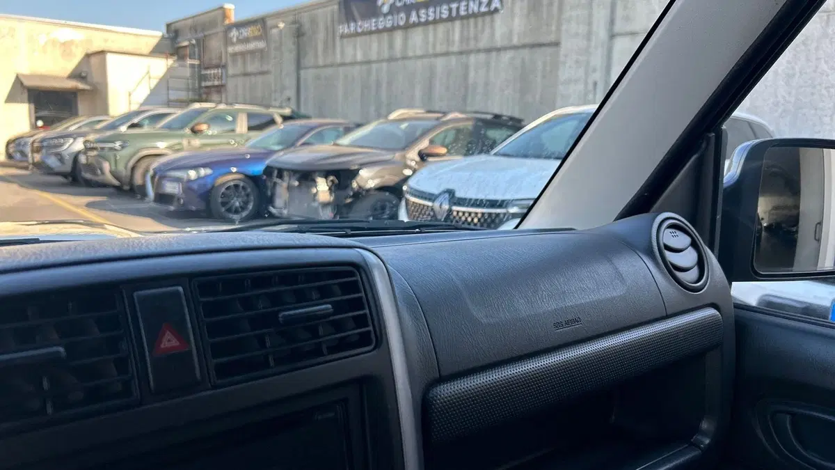 Suzuki Jimny usata a Parma (17)