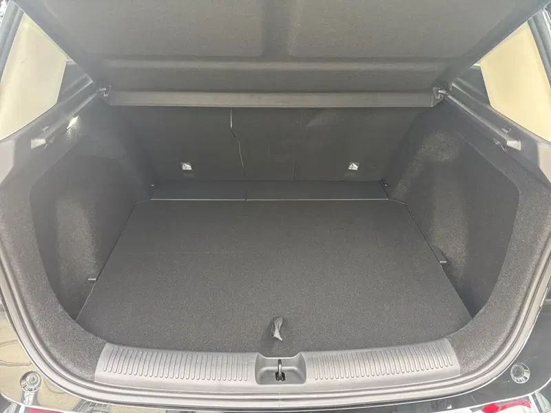 Mg ZS nuova a Ferrara (16)