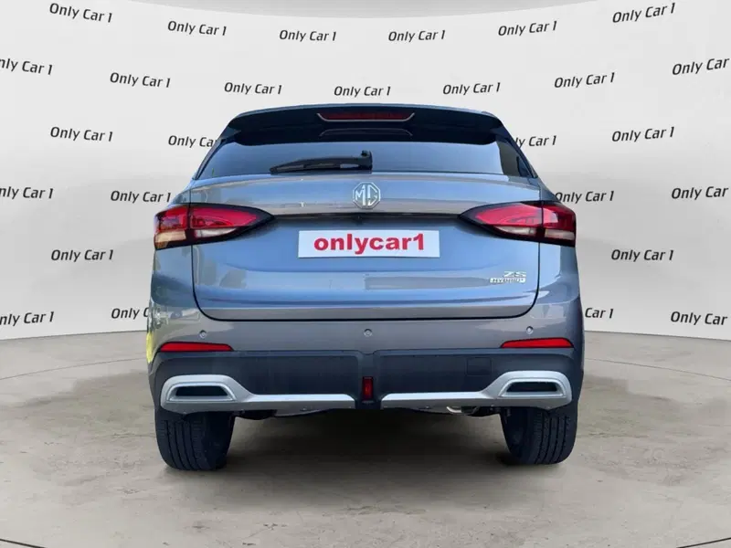 Mg ZS nuova a Ferrara (4)