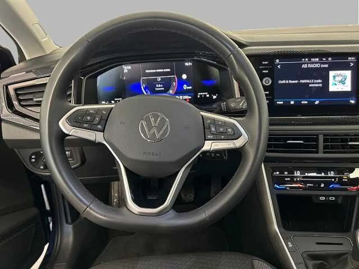 Volkswagen Taigo usata a Roma (9)