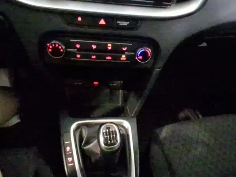Kia XCeed usata a Genova (16)