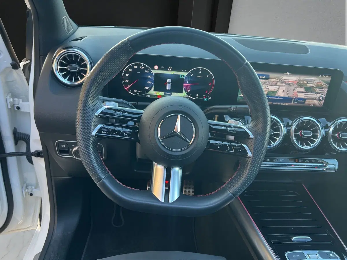 Mercedes-Benz Classe B usata a Cosenza (10)