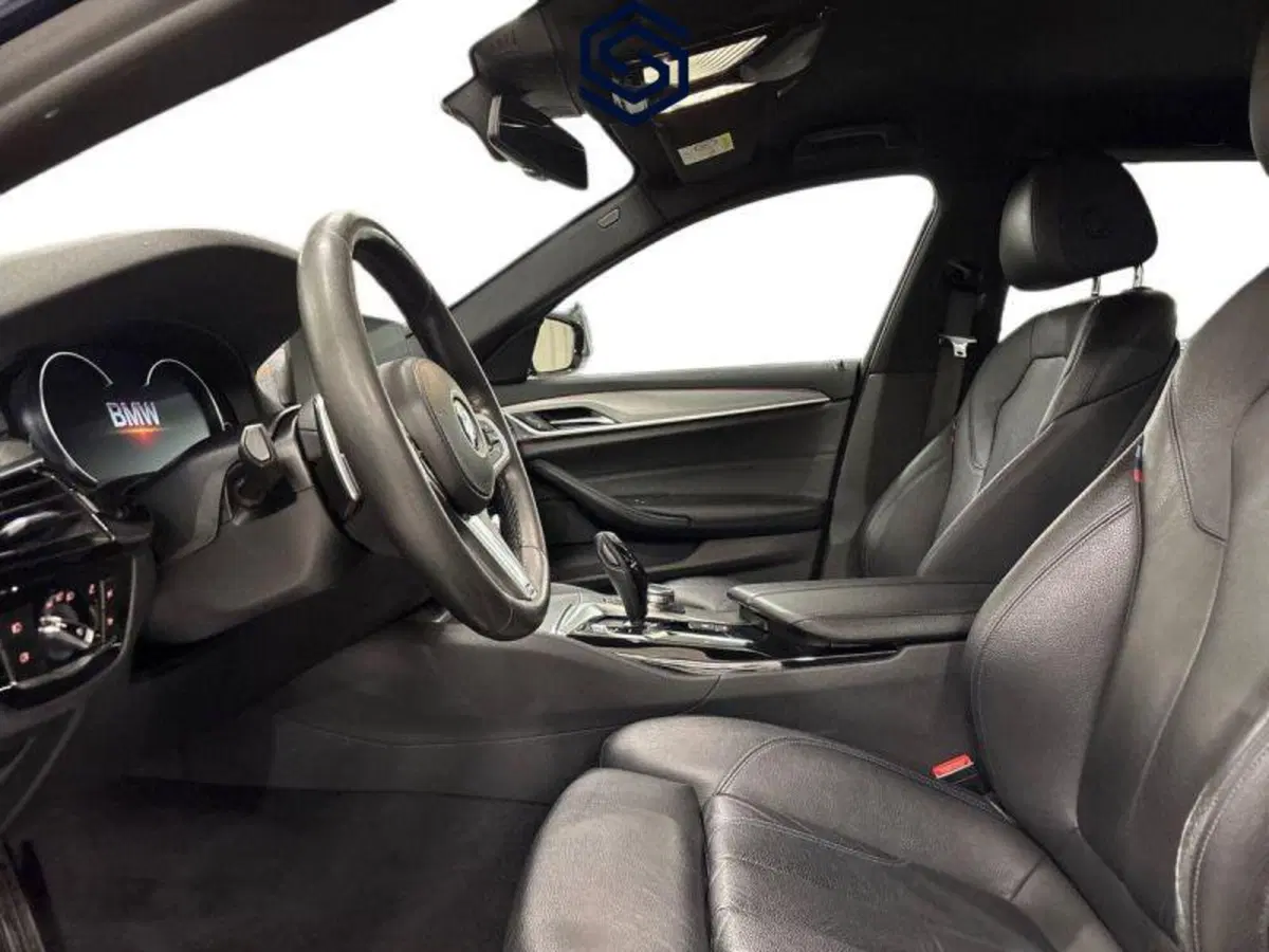 BMW Serie 5 Touring usata a Cagliari (14)