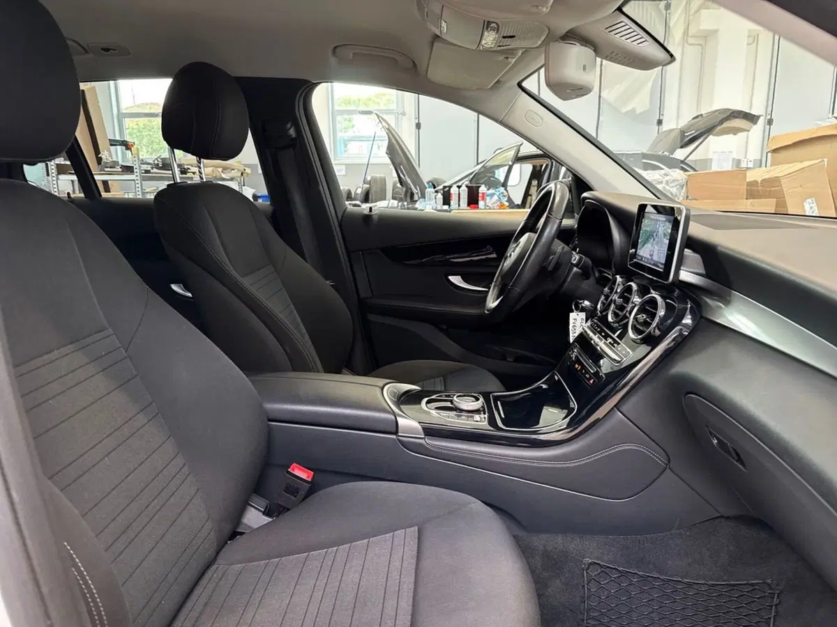 Mercedes-Benz GLC SUV usata a Rimini (14)
