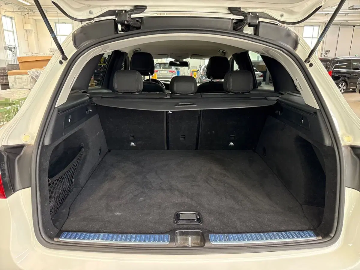 Mercedes-Benz GLC SUV usata a Rimini (7)
