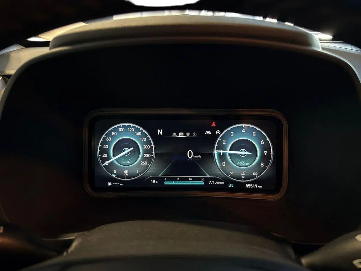 Hyundai Kona usata a Ancona (9)
