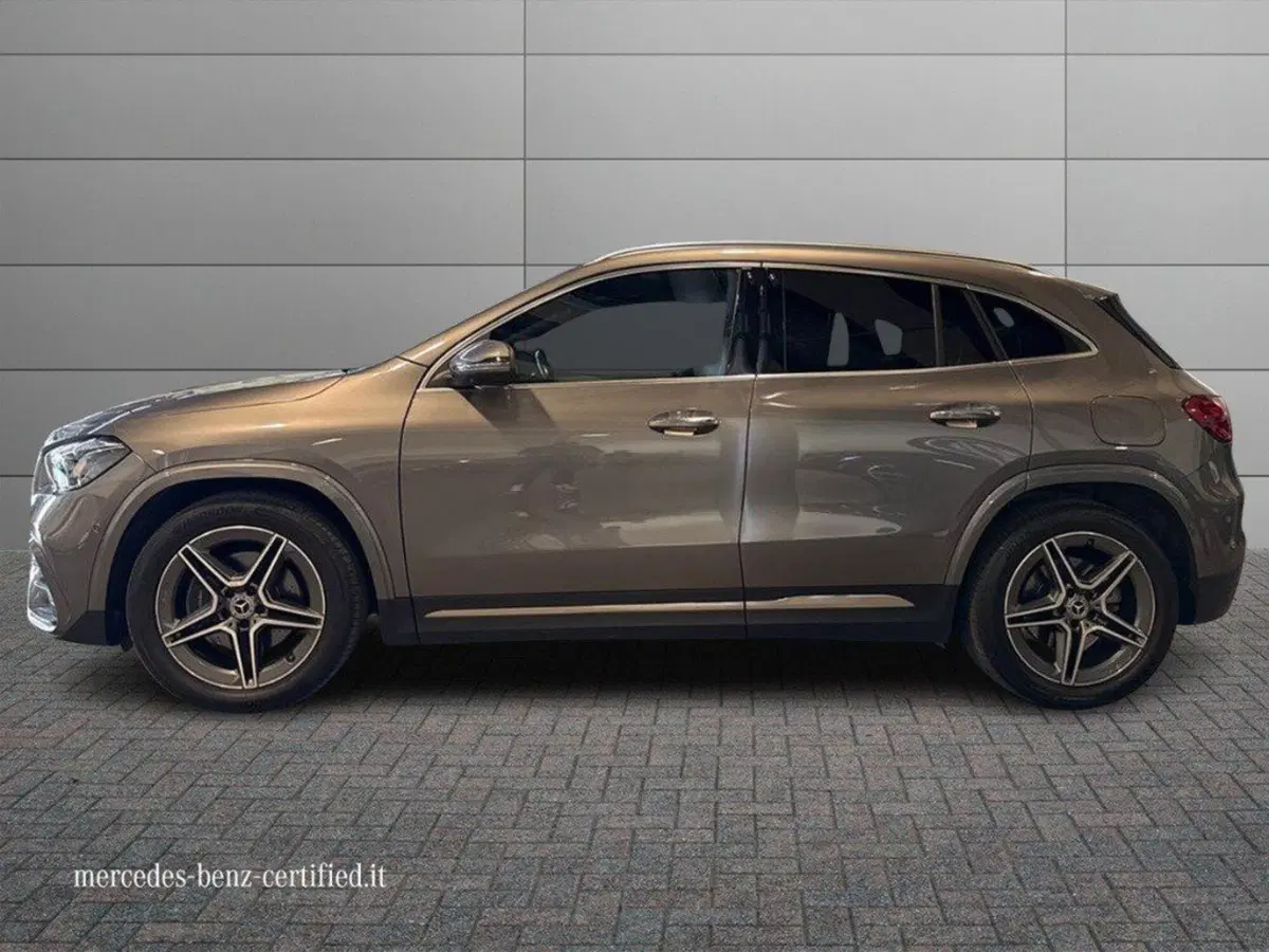 Mercedes-Benz GLA SUV usata a Ancona (2)