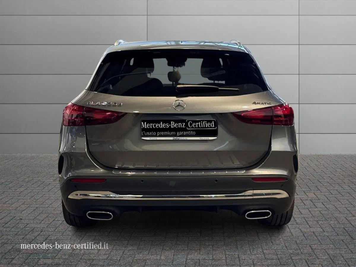 Mercedes-Benz GLA SUV usata a Ancona (4)