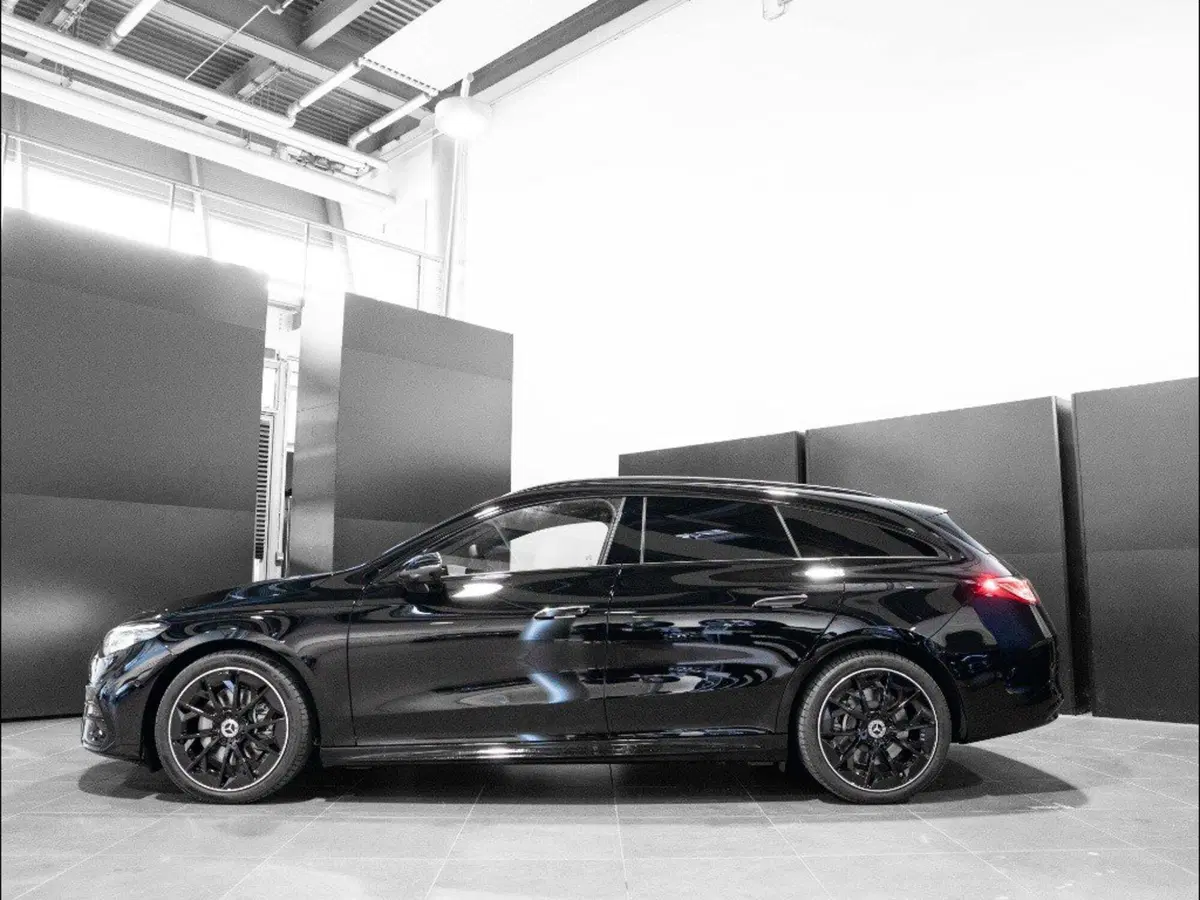 Mercedes-Benz CLA Shooting Brake nuova a Ancona (2)