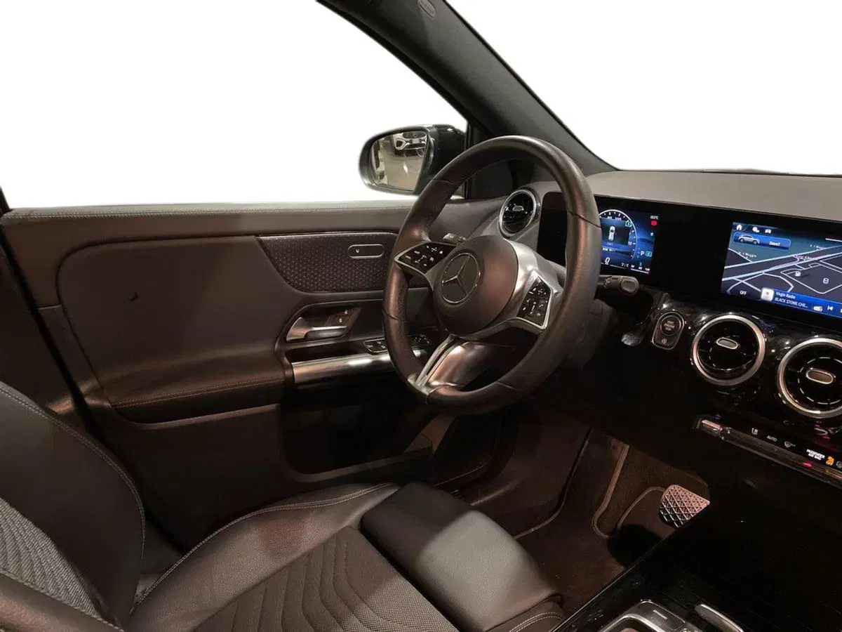 Mercedes-Benz GLA SUV usata a Macerata (12)
