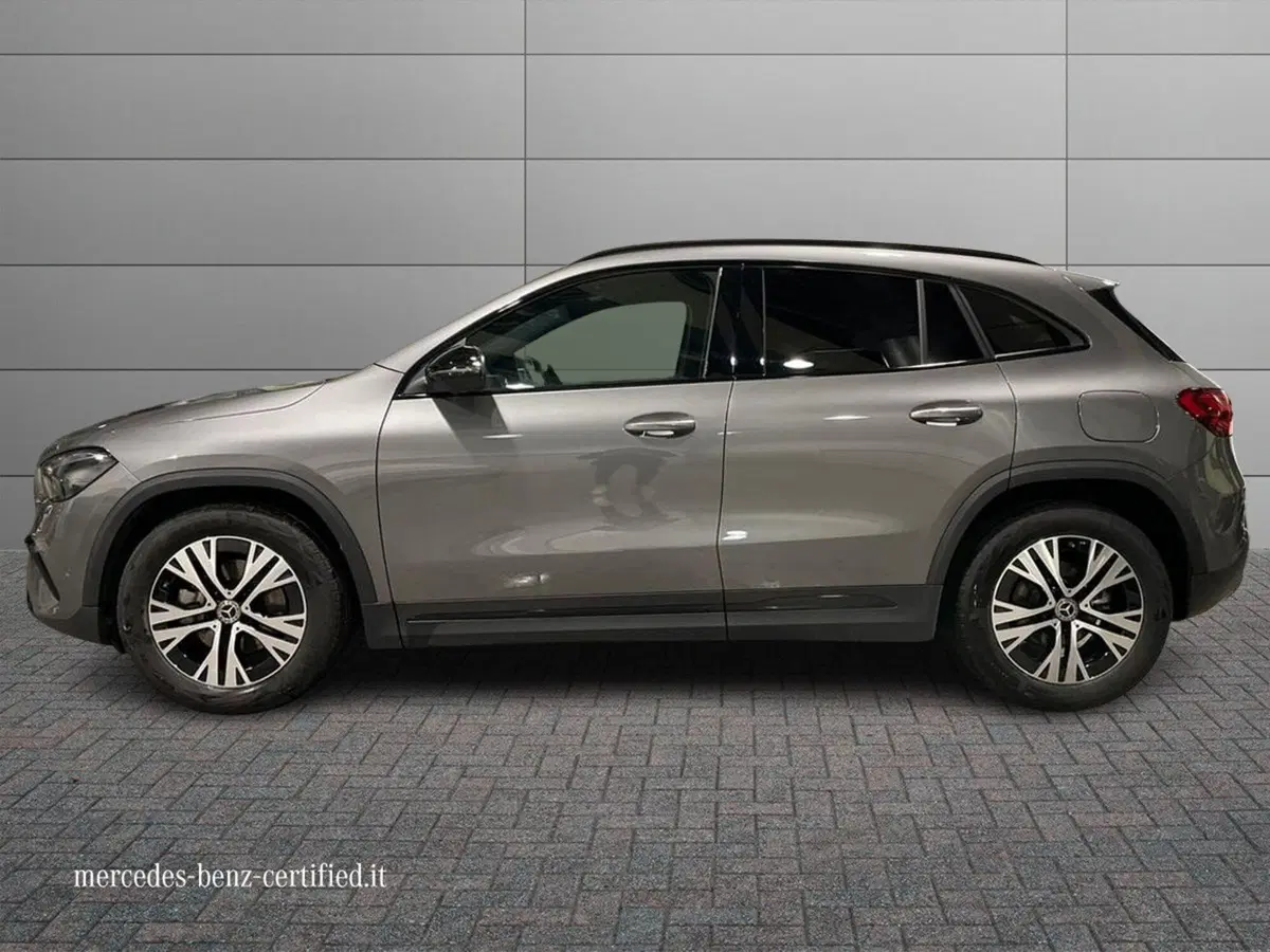 Mercedes-Benz GLA SUV usata a Macerata (2)