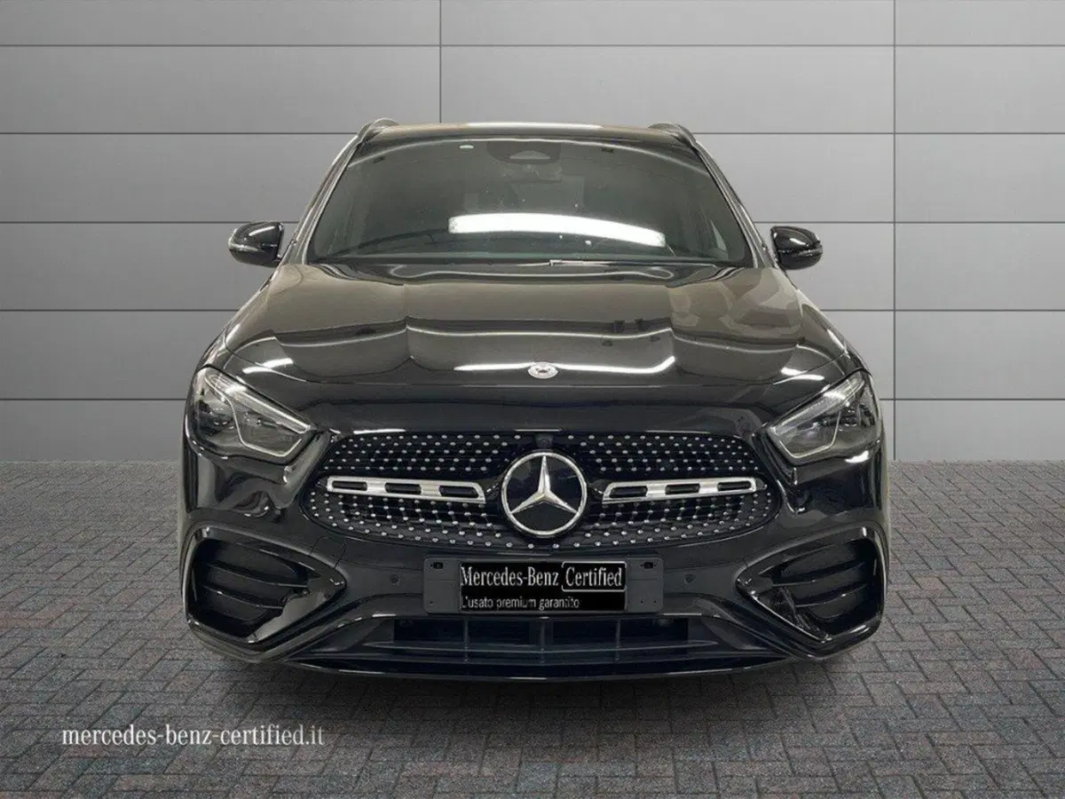 Mercedes-Benz GLA SUV usata a Macerata (6)