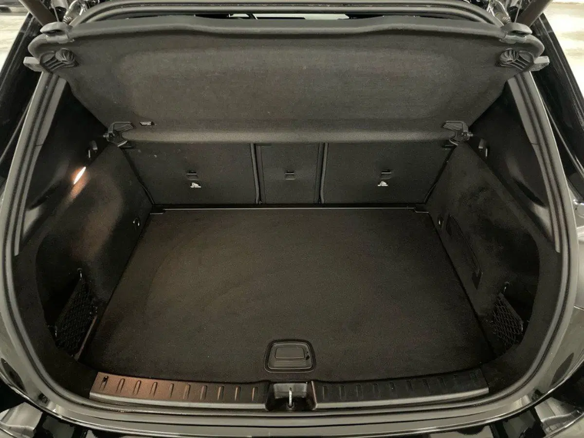 Mercedes-Benz GLA SUV usata a Macerata (7)