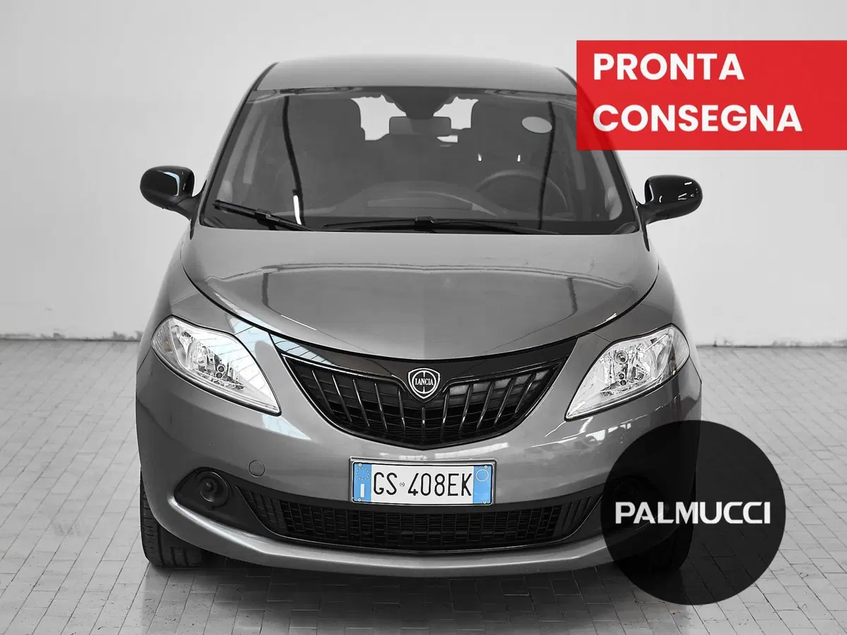 Lancia Ypsilon usata a Prato (2)