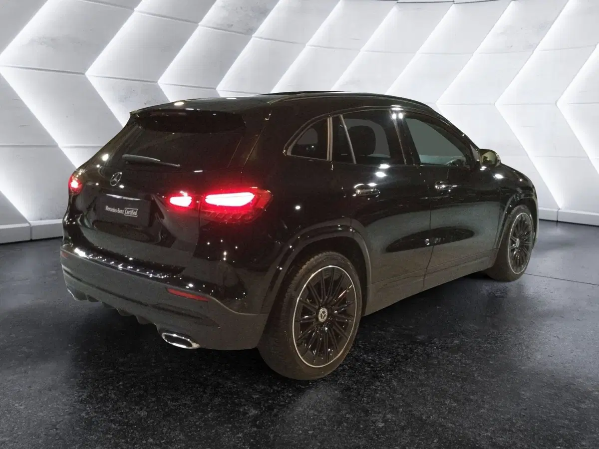 Mercedes-Benz GLA SUV usata a Caserta (4)