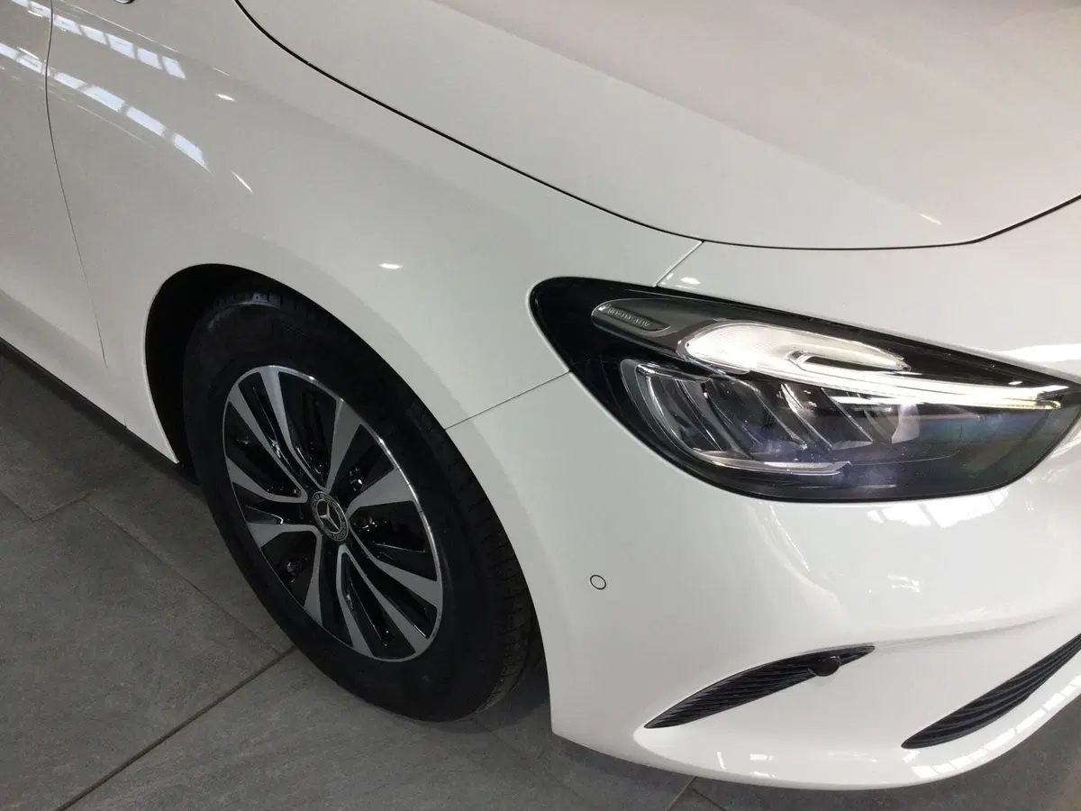 Mercedes-Benz Classe B usata a Caserta (4)