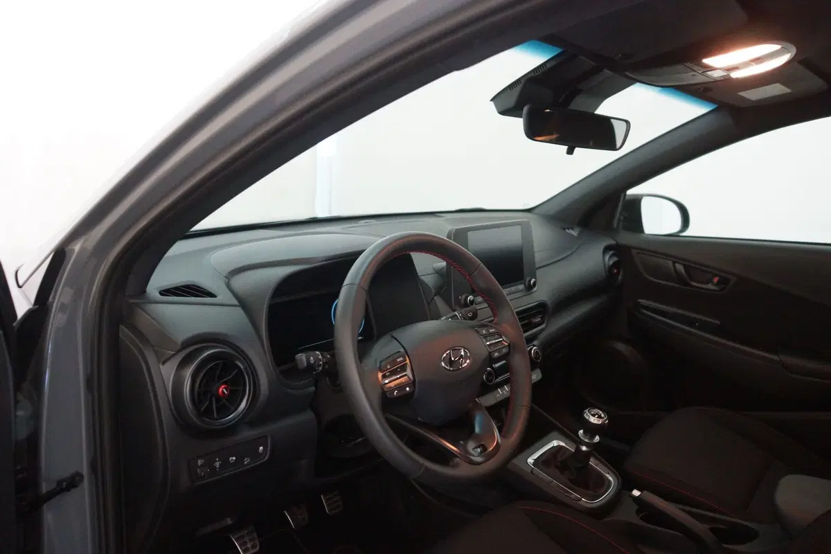 Hyundai Kona usata a Torino (10)