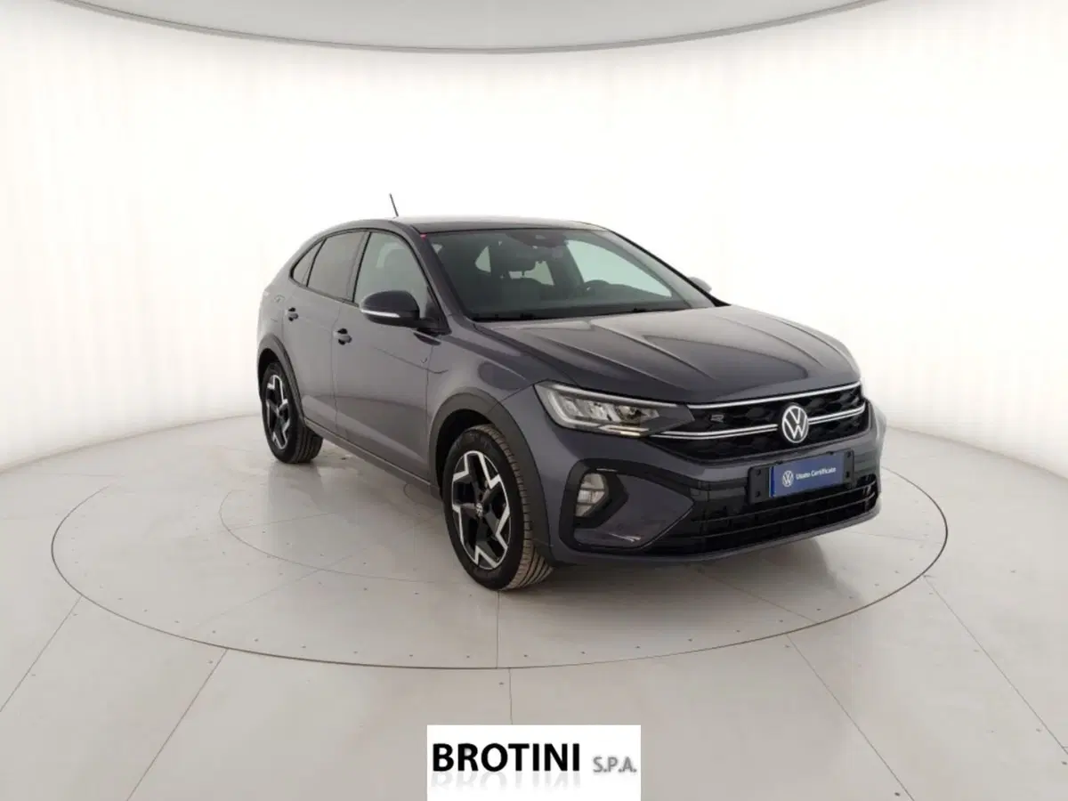 Volkswagen Taigo usata a Massa-Carrara (4)