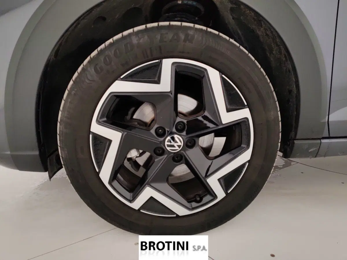 Volkswagen Taigo usata a Massa-Carrara (6)