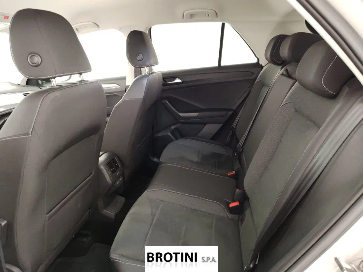 Volkswagen T-Roc usata a Massa-Carrara (10)