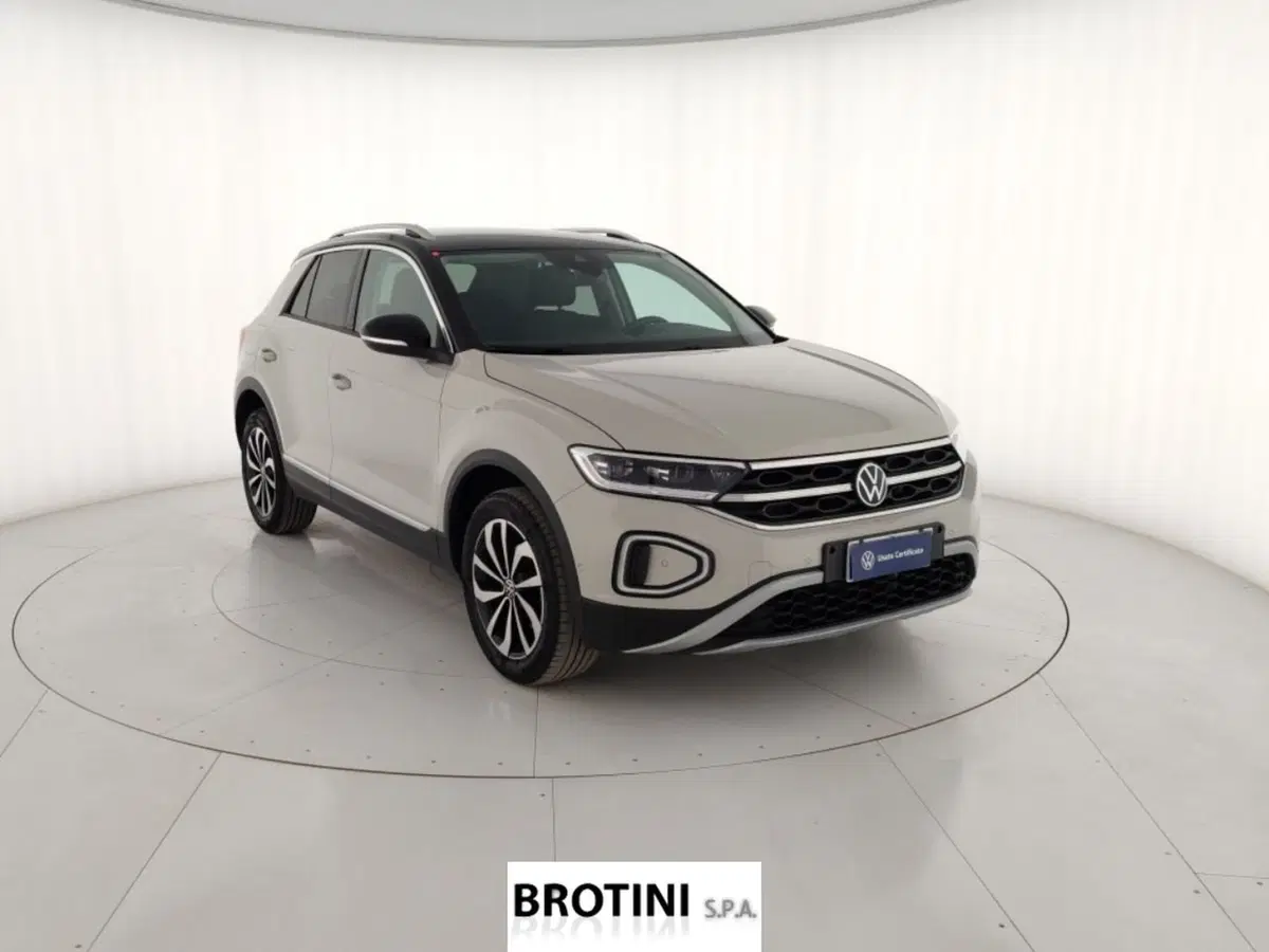 Volkswagen T-Roc usata a Massa-Carrara (4)