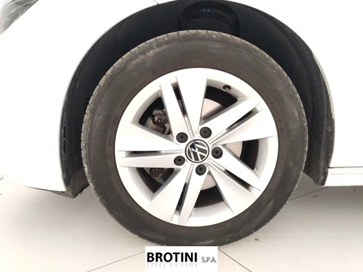 Volkswagen Golf usata a Massa-Carrara (6)