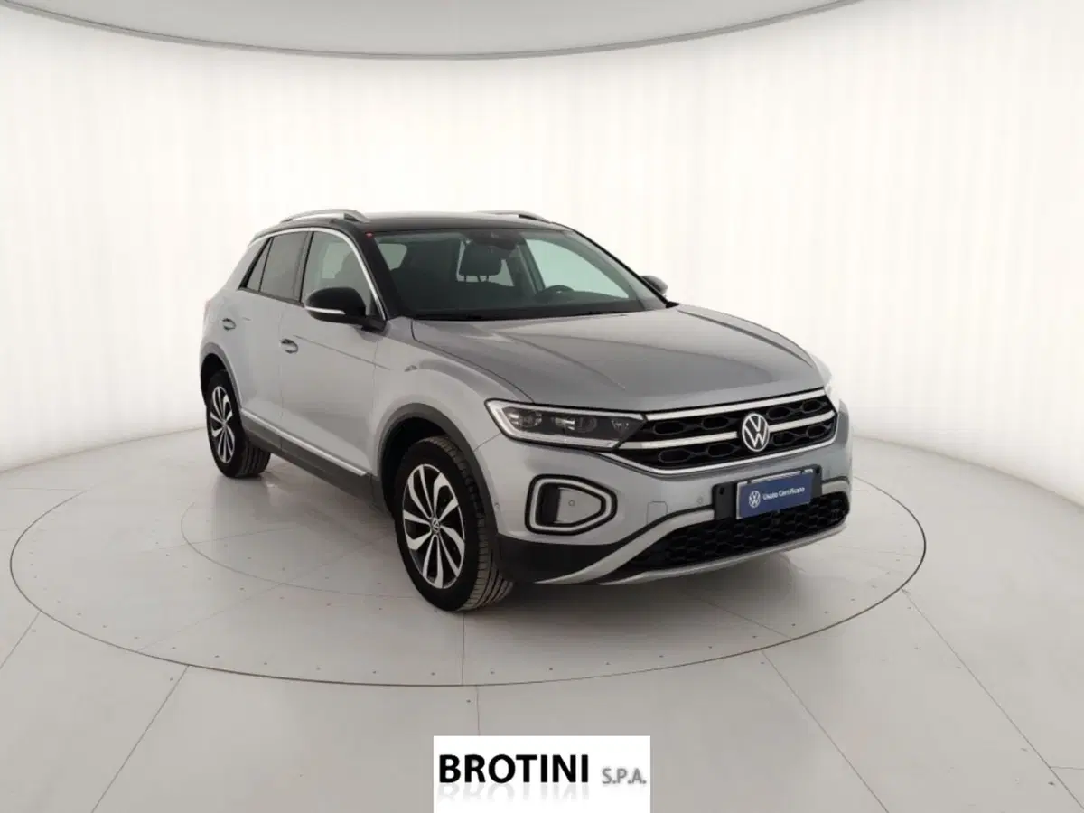 Volkswagen T-Roc usata a Massa-Carrara (4)