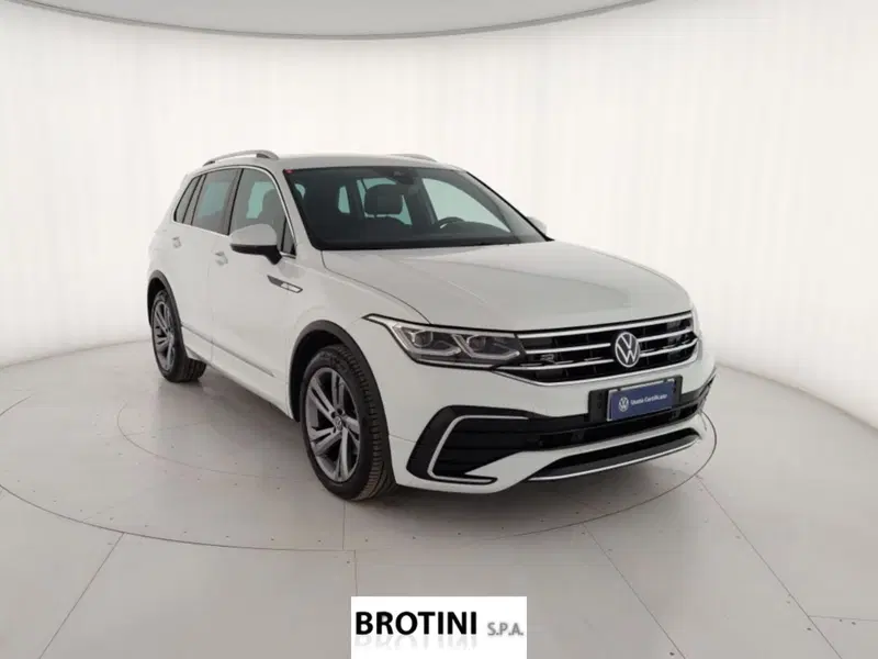 Volkswagen Tiguan usata a Massa-Carrara (4)