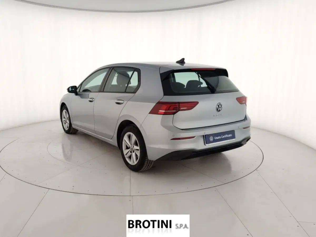 Volkswagen Golf usata a Massa-Carrara (2)