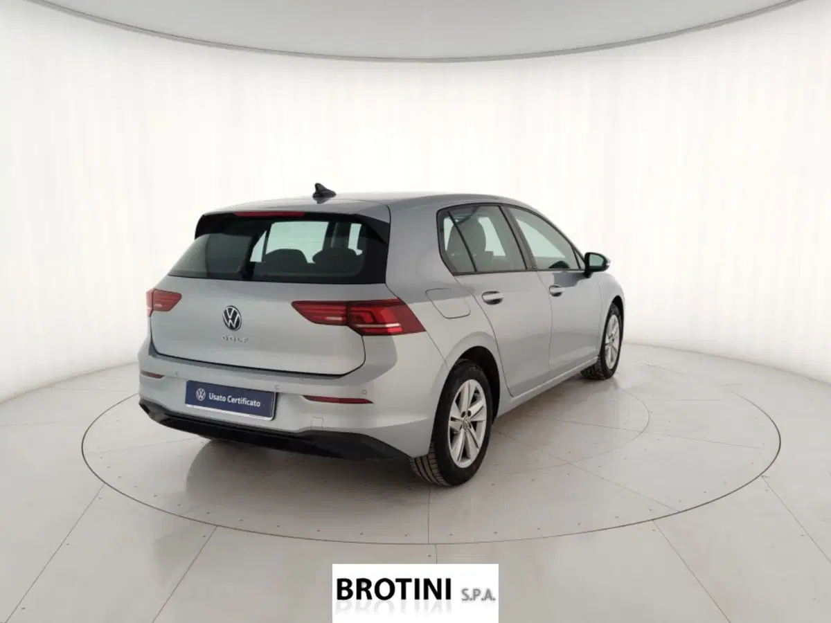 Volkswagen Golf usata a Massa-Carrara (3)