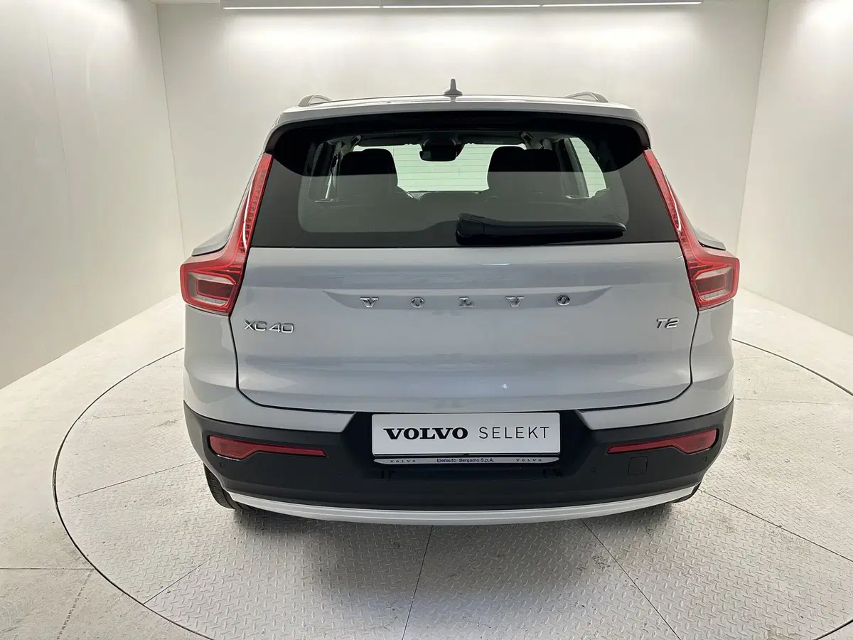 Volvo XC40 usata a Bergamo (7)