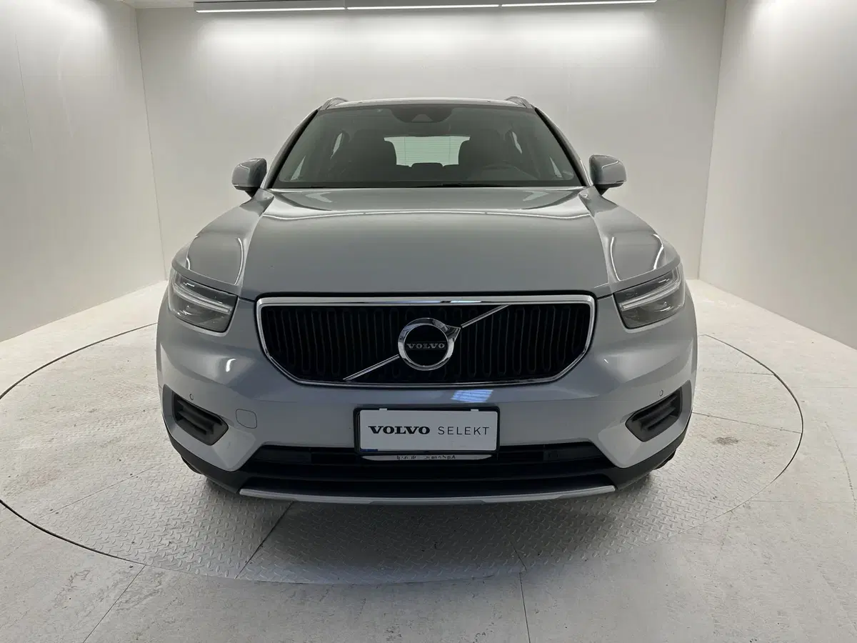 Volvo XC40 usata a Bergamo (8)