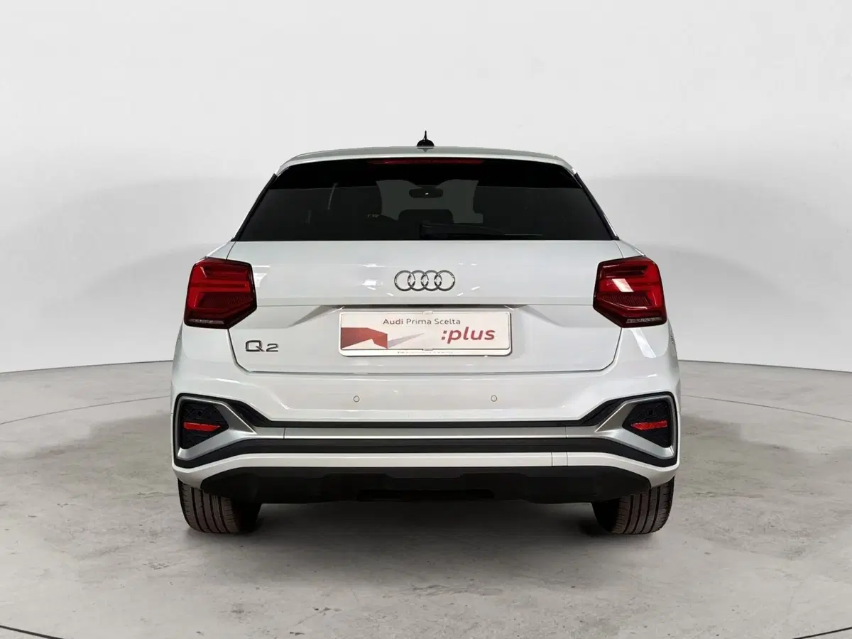 Audi Q2 usata a Napoli (6)