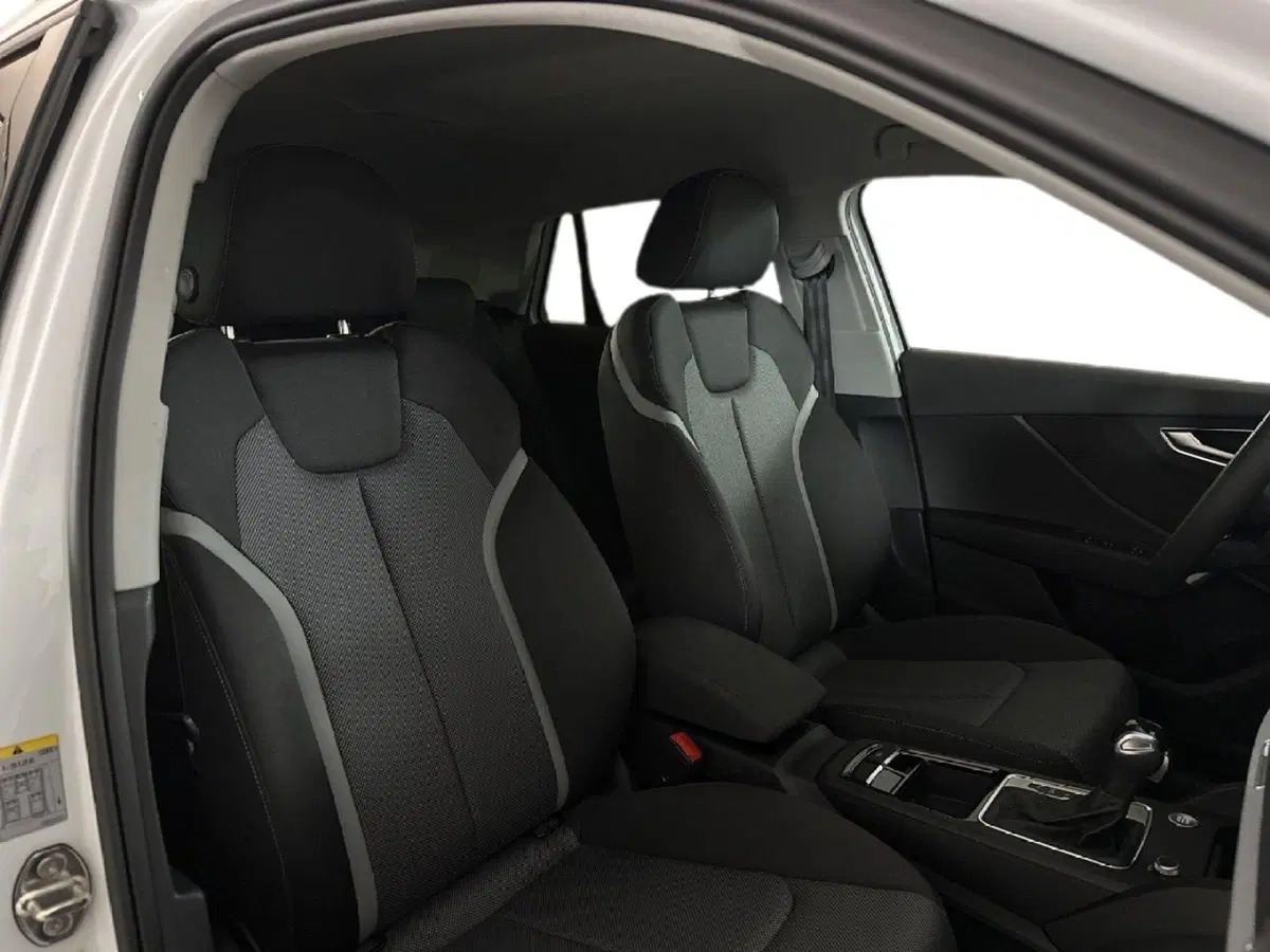 Audi Q2 usata a Napoli (9)