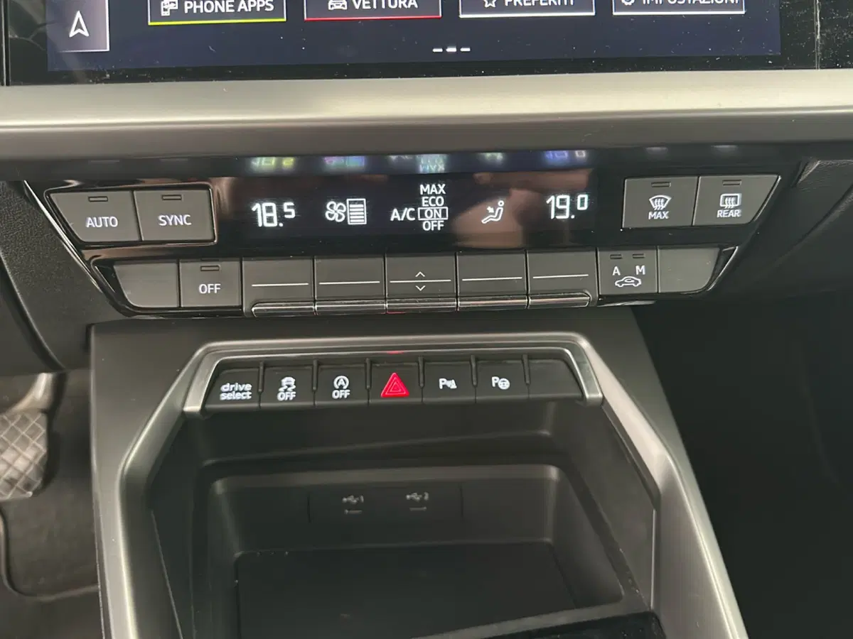 Audi A3 Sportback usata a Napoli (16)