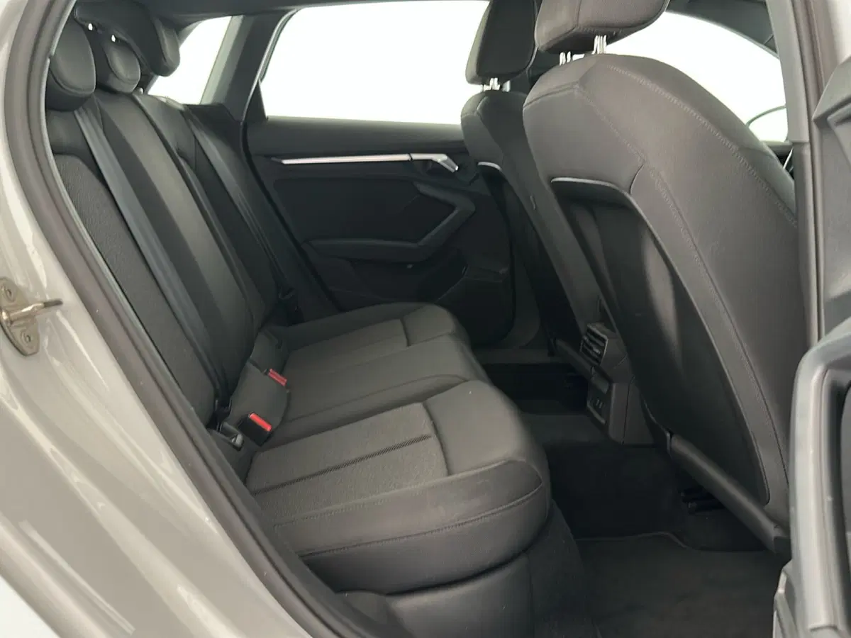 Audi A3 Sportback usata a Napoli (8)