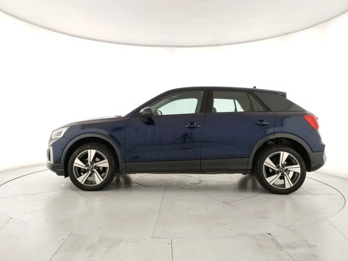 Audi Q2 usata a Napoli (5)