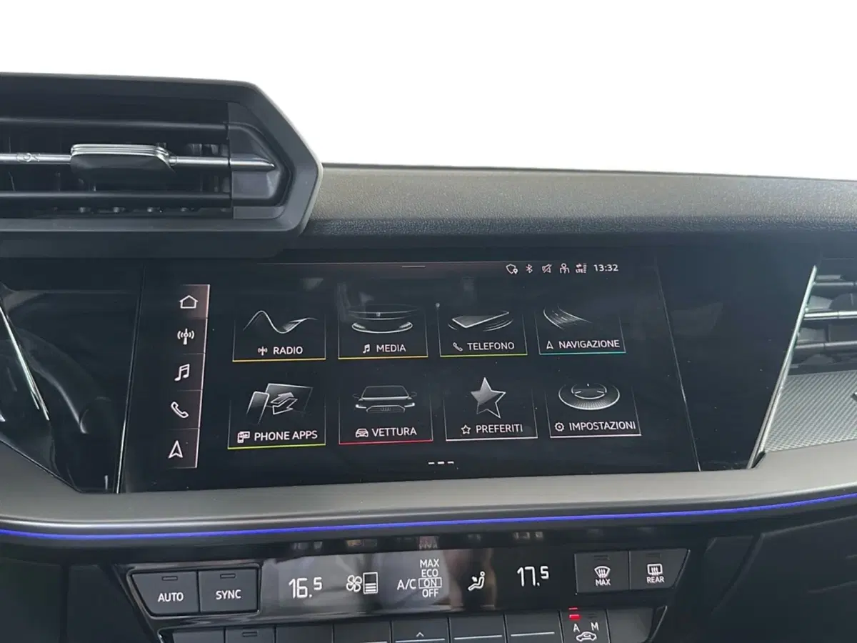 Audi A3 Sportback usata a Napoli (13)