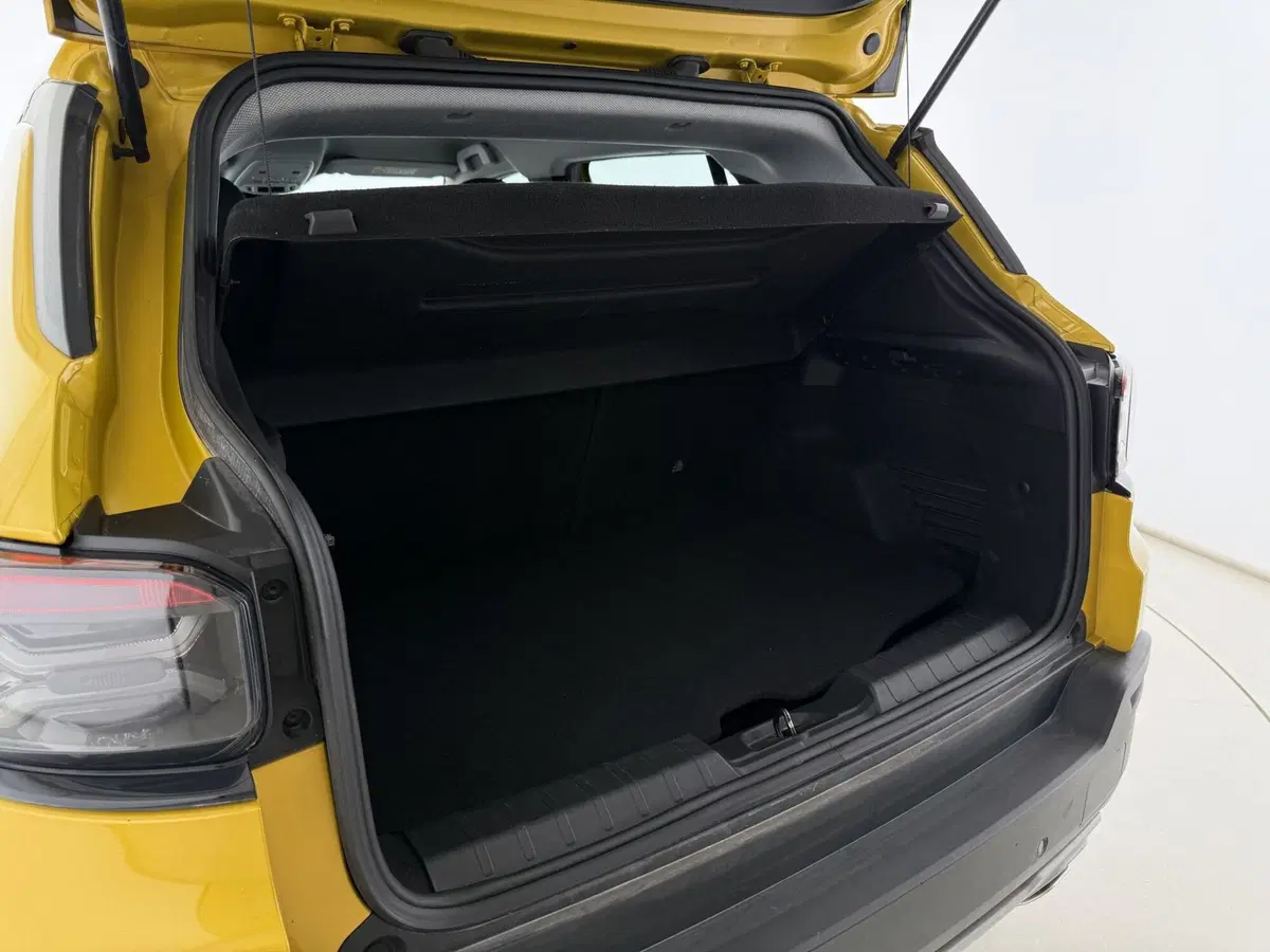 Jeep Avenger usata a Perugia (16)