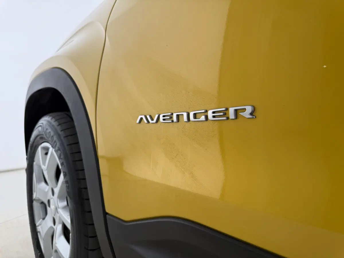 Jeep Avenger usata a Perugia (9)