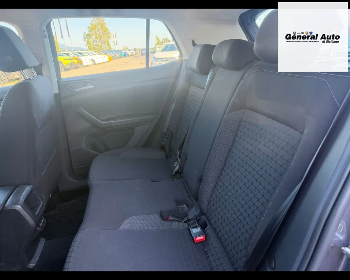 Volkswagen T-Cross usata a Lucca (11)