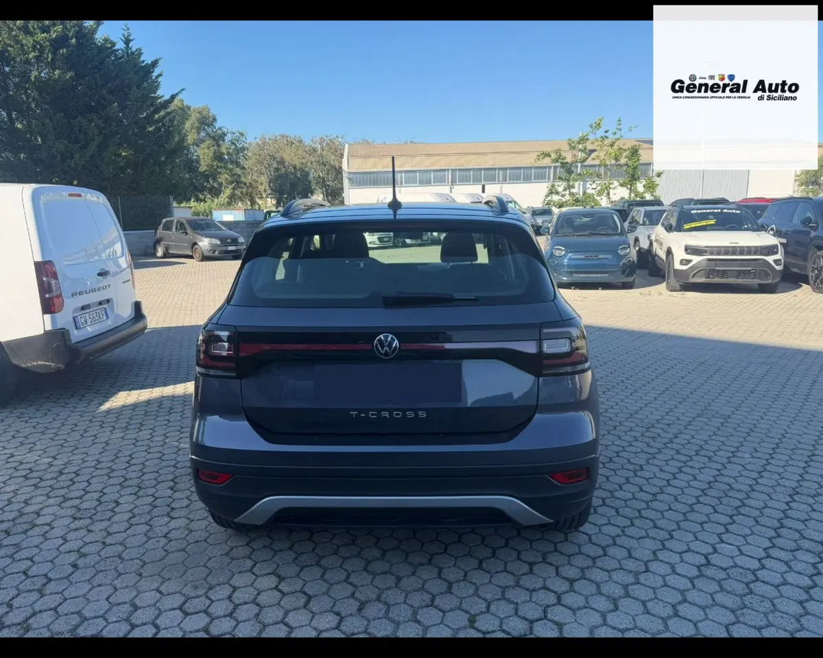 Volkswagen T-Cross usata a Lucca (5)
