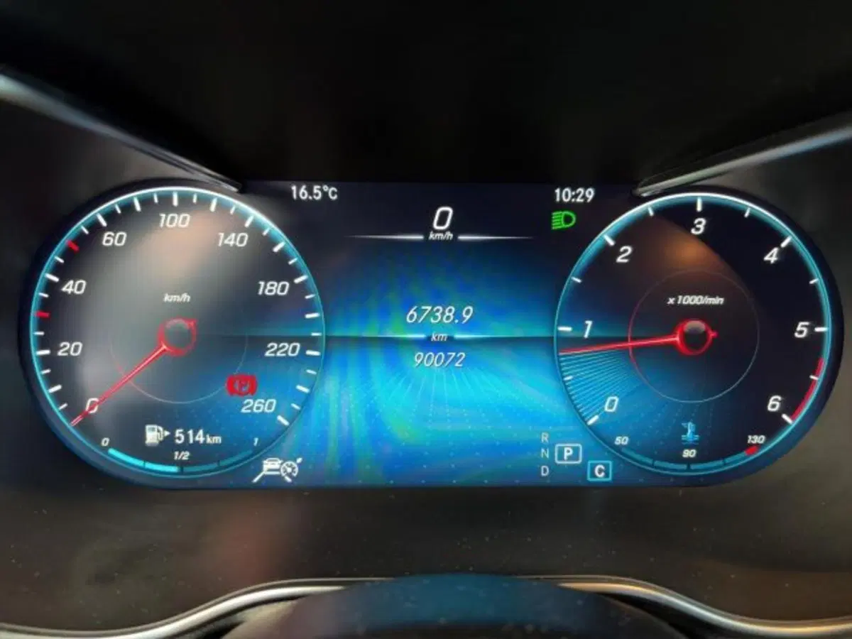 Mercedes-Benz GLC SUV usata a Novara (7)