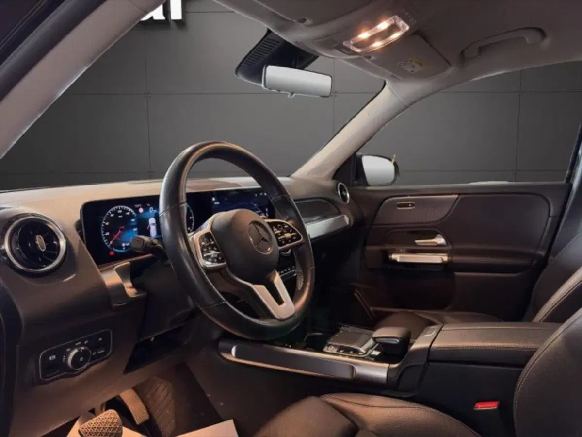 Mercedes-Benz GLB usata a Novara (10)