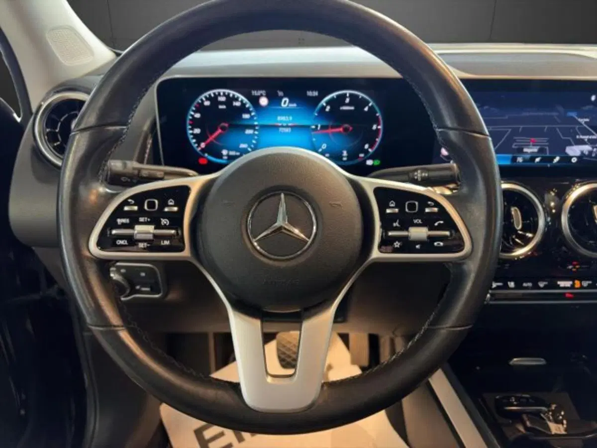 Mercedes-Benz GLB usata a Novara (8)