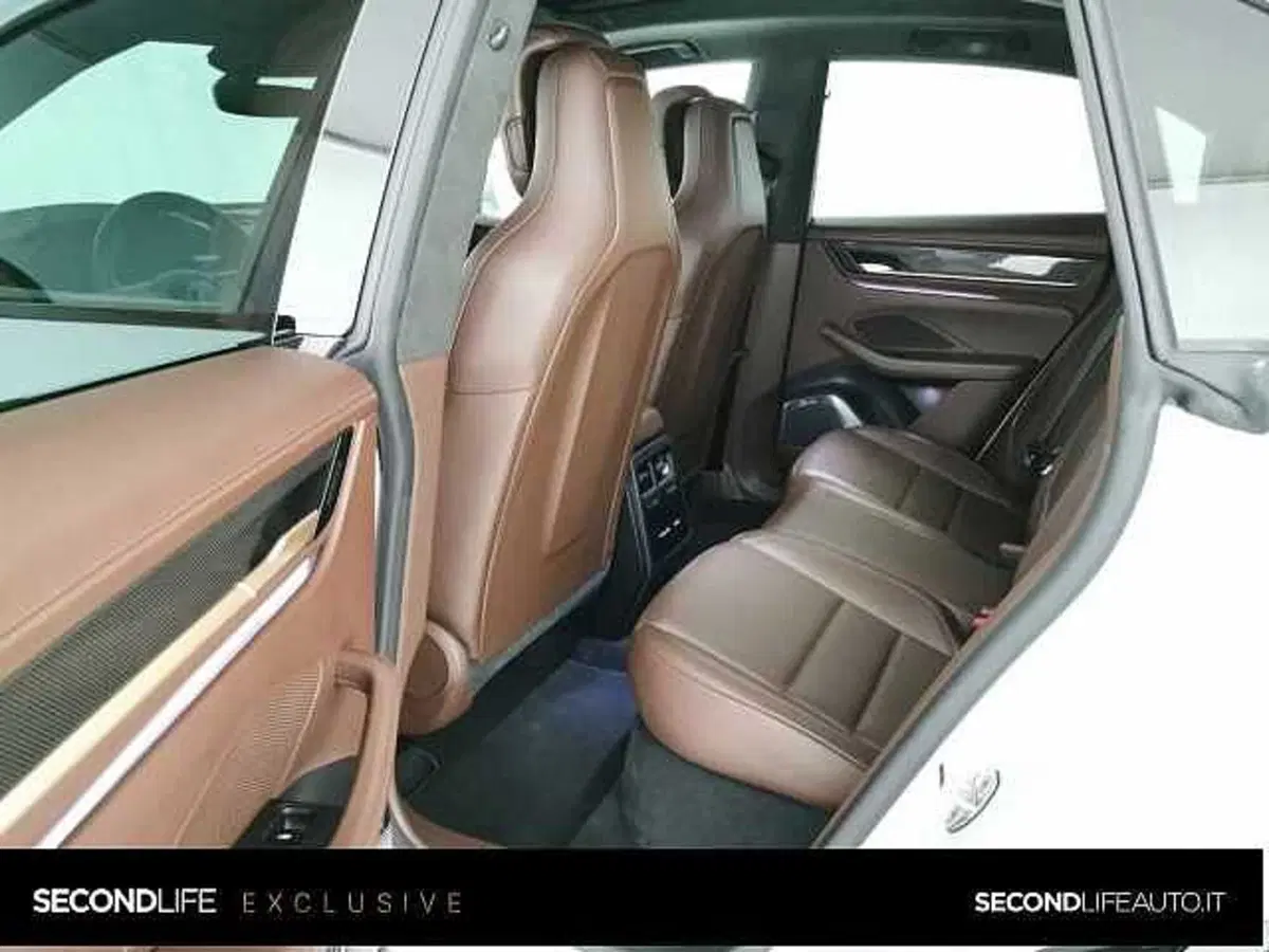 Porsche Macan usata a Chieti (14)