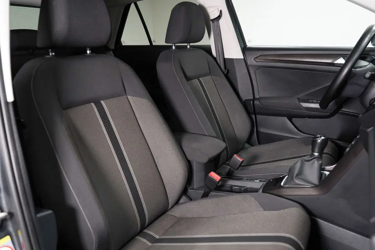 Volkswagen T-Roc usata a Varese (11)