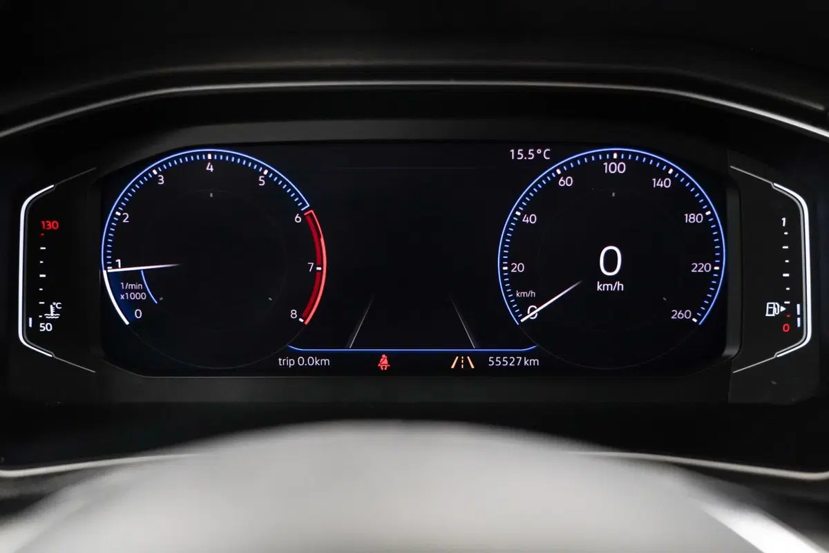 Volkswagen T-Roc usata a Varese (8)