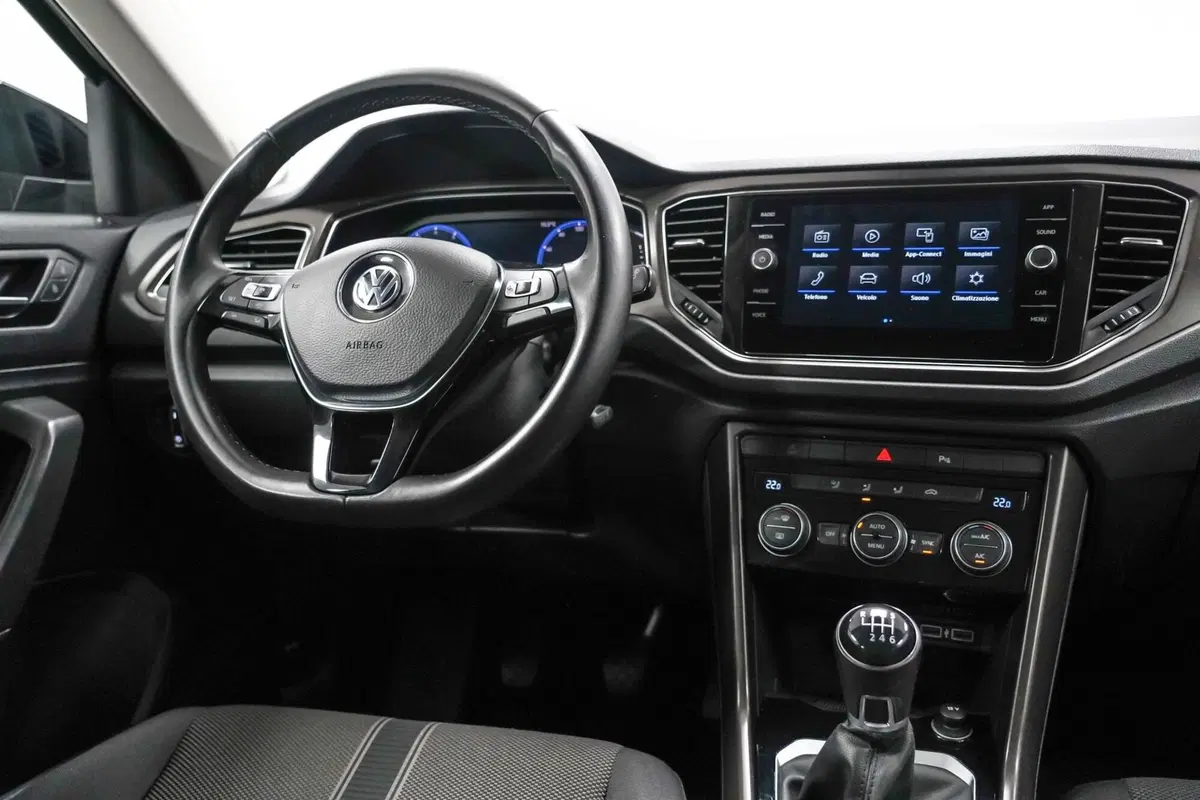 Volkswagen T-Roc usata a Varese (9)